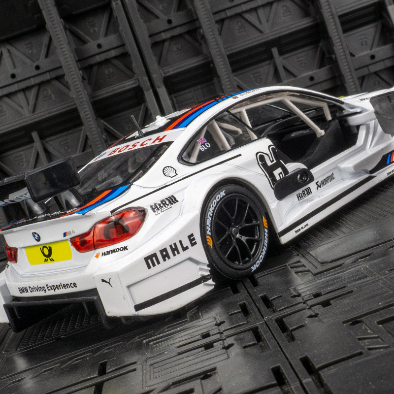 BMW M4 DTM 1:24 Scale Diecast Model – Collector Grade Metal Race Car