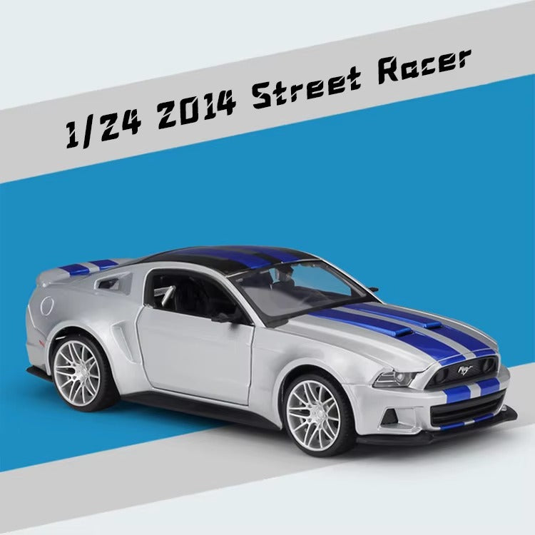 Maisto 2014 Ford Mustang Street Racer 1:24 Scale Die-Cast Metal Collector Model – Performance Muscle Car Edition