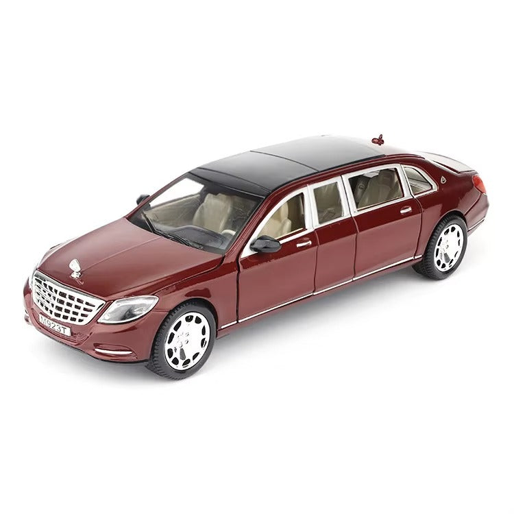 Mercedes-Maybach Pullman Limousine 1:24 Scale Die-Cast Collector Model – Ultra Luxury Edition
