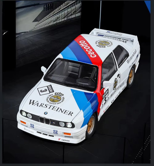 BMW M3 E30 1:24 Scale Die-Cast Collector Model – Motorsport Heritage Edition