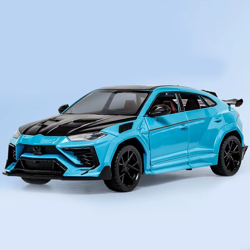 Lamborghini Urus 1:24 Scale Die-Cast Metal Collector Model – High-Performance Luxury SUV Edition