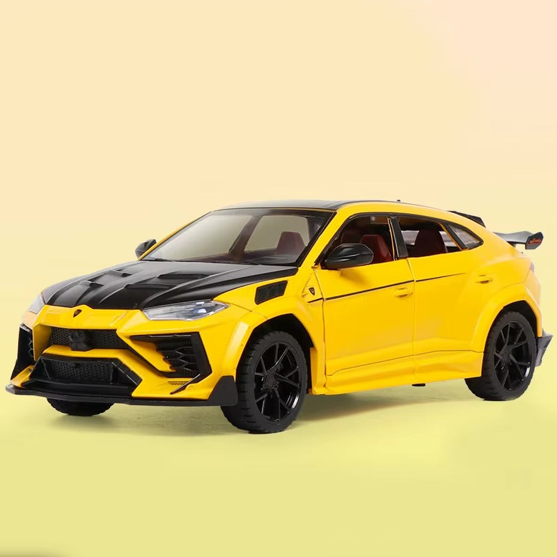 Lamborghini Urus 1:24 Scale Die-Cast Metal Collector Model – High-Performance Luxury SUV Edition
